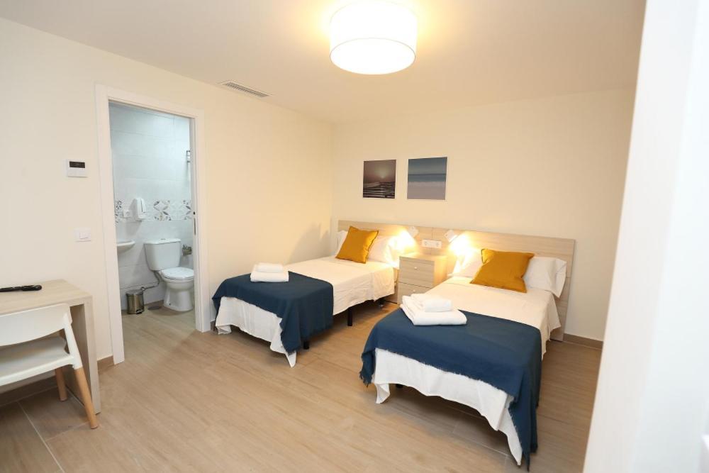 H.Palmones Hostel Kültér fotó