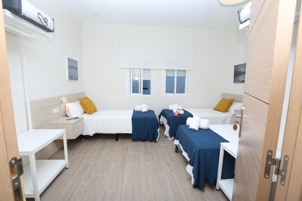 H.Palmones Hostel Kültér fotó