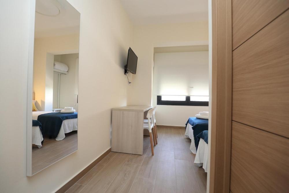 H.Palmones Hostel Kültér fotó