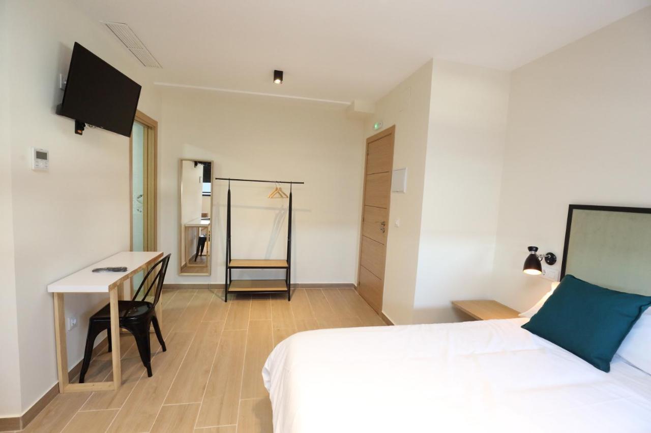 H.Palmones Hostel Kültér fotó
